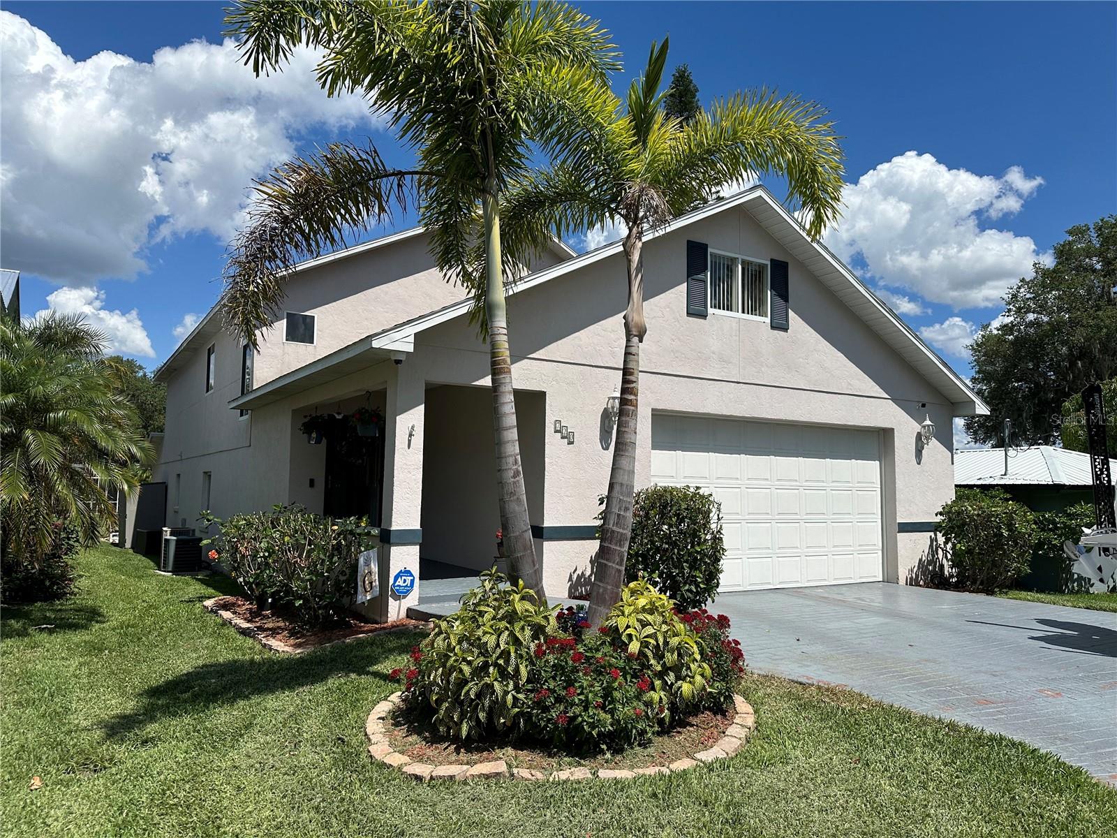 Single Family Residence em WINTER HAVEN, FL - Daniel Dourado