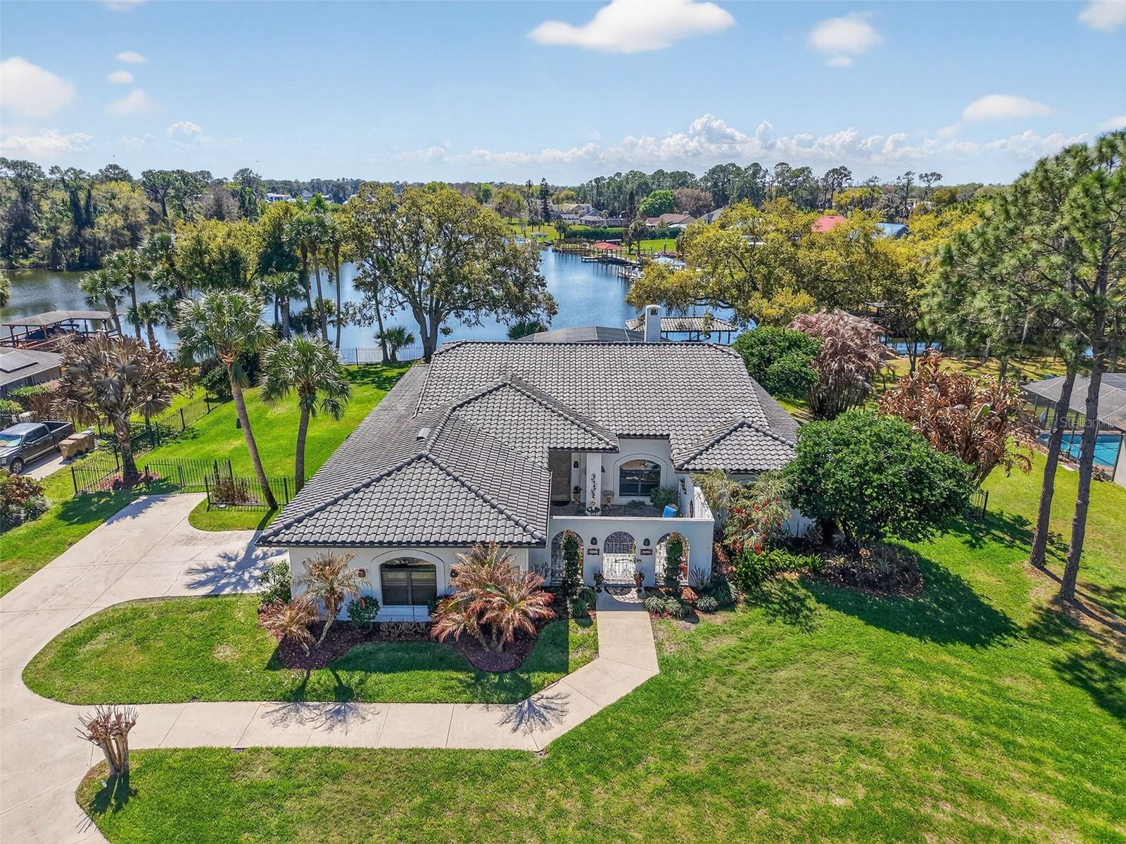 Single Family Residence em TAVARES, FL - Daniel Dourado