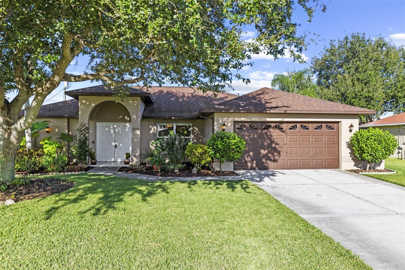 Single Family Residence em CAPE CORAL, FL - Daniel Dourado