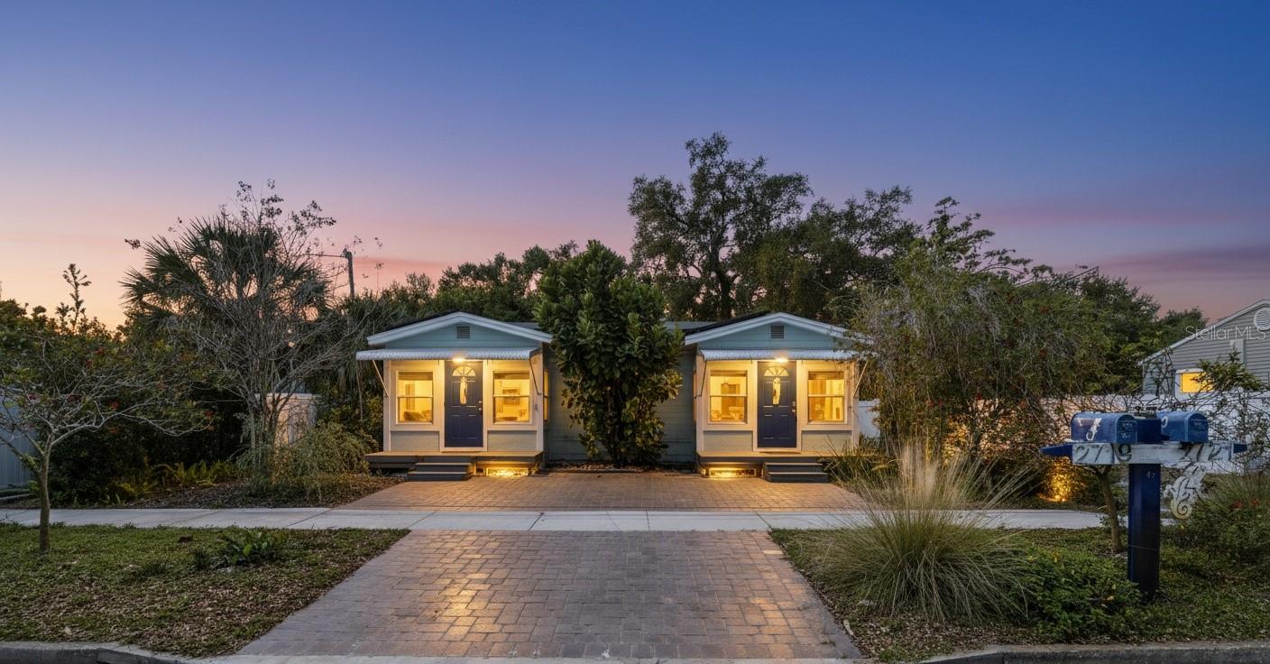 Single Family Residence em GULFPORT, FL - Daniel Dourado