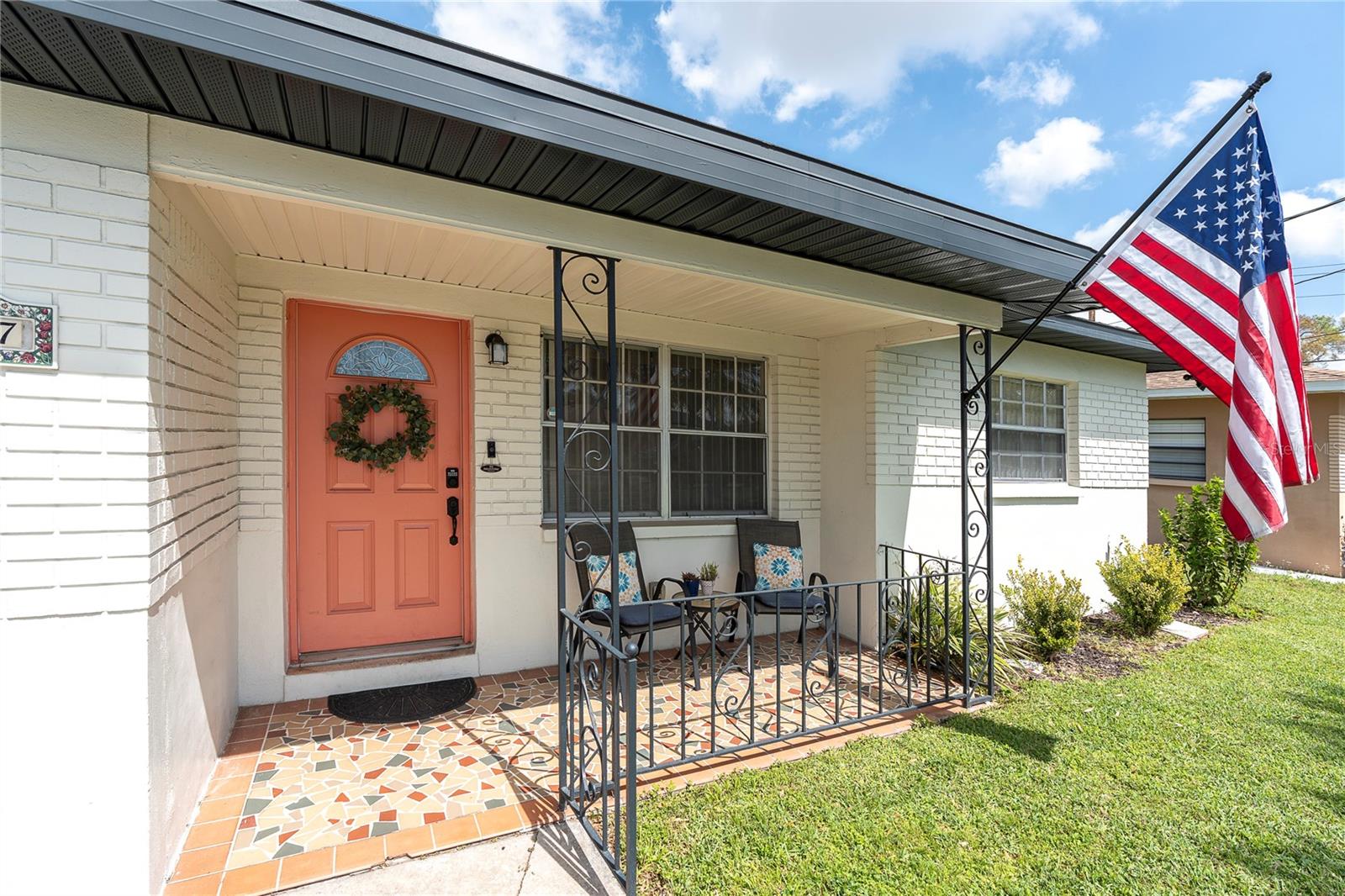 Single Family Residence in TAMPA, FL - Daniel Dourado