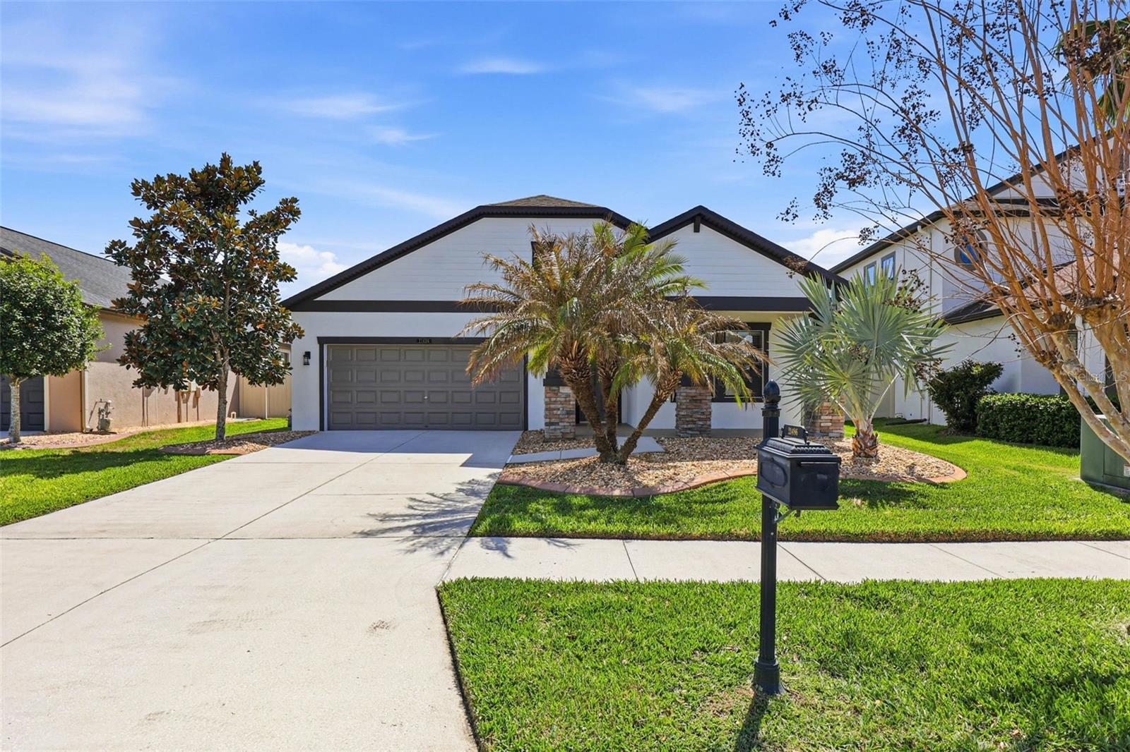 Single Family Residence em LAND O LAKES, FL - Daniel Dourado