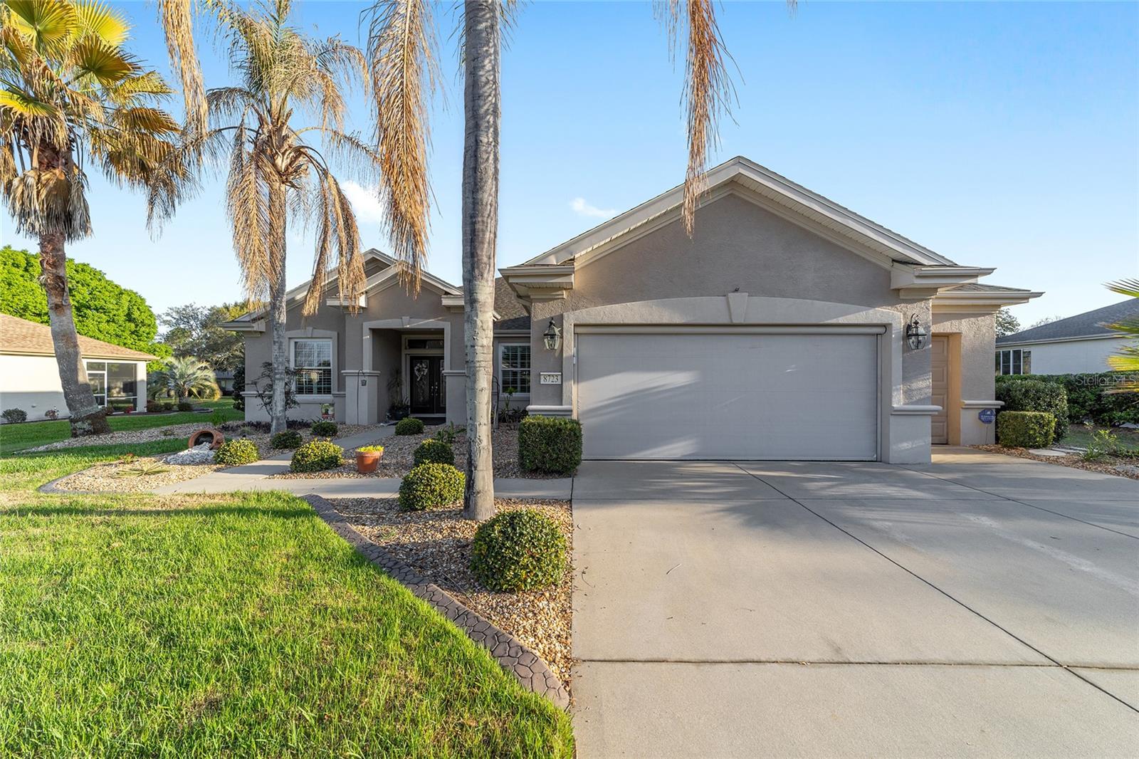 Single Family Residence em SUMMERFIELD, FL - Daniel Dourado