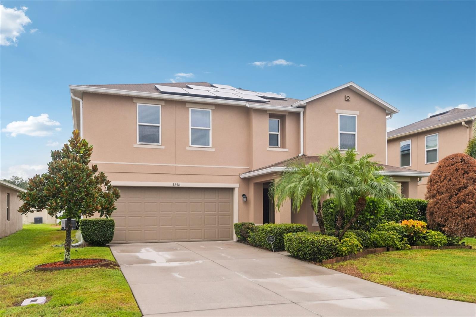 Single Family Residence in MULBERRY, FL - Daniel Dourado