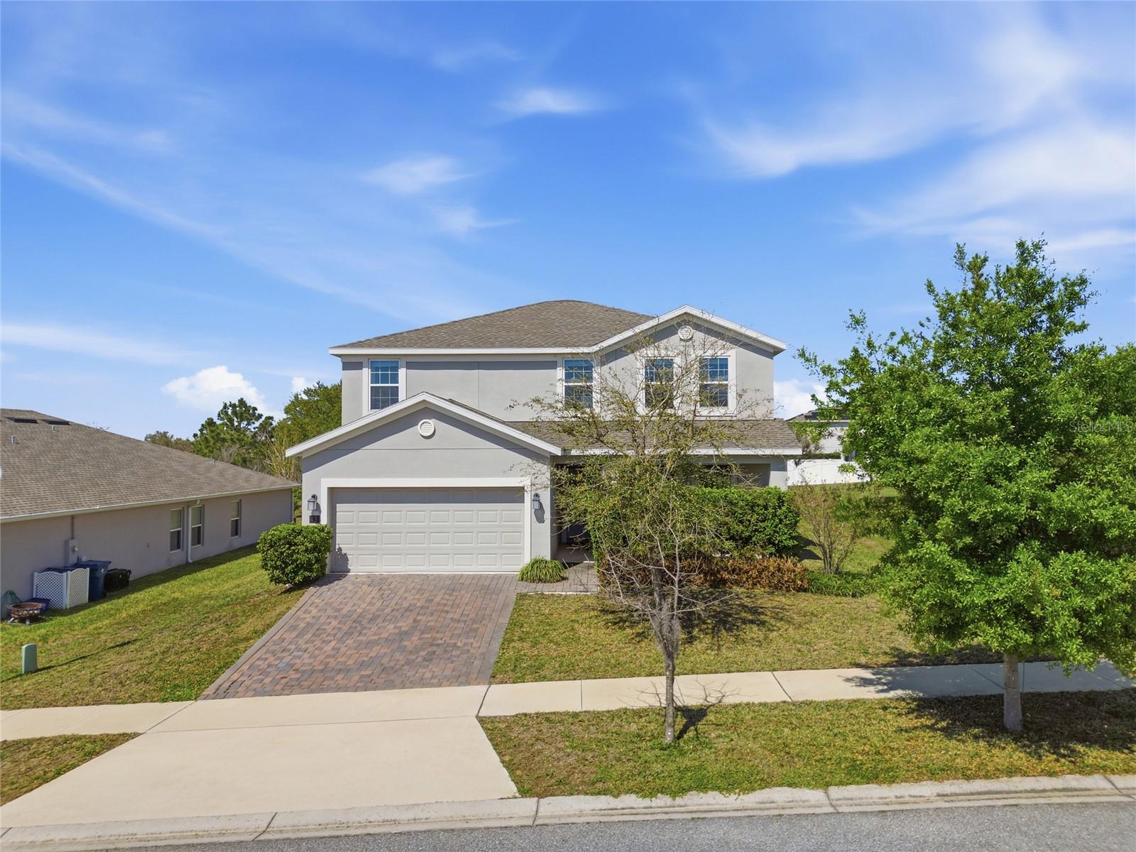 Single Family Residence em GROVELAND, FL - Daniel Dourado