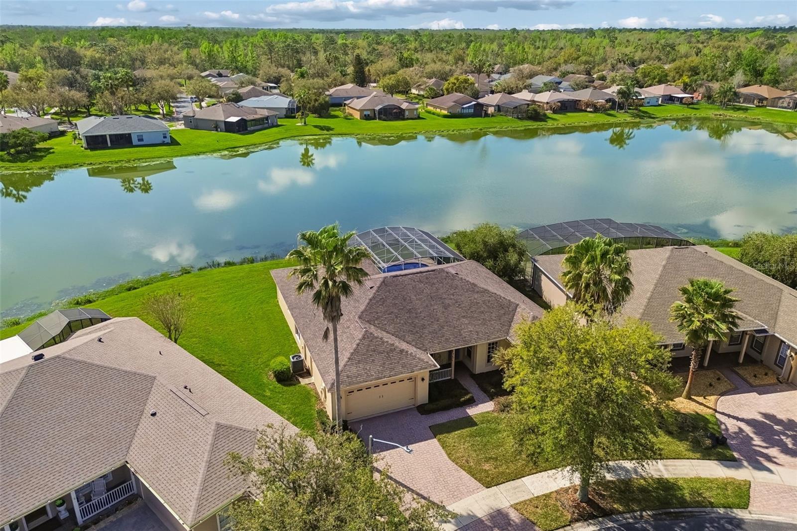 Single Family Residence in KISSIMMEE, FL - Daniel Dourado