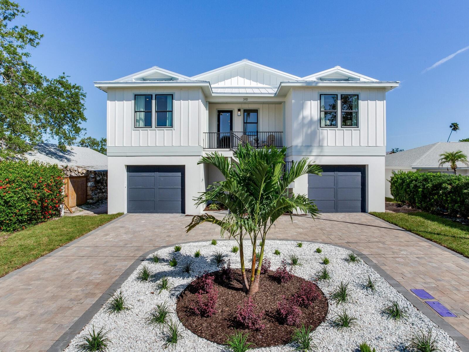 Single Family Residence em NORTH REDINGTON BEACH, FL - Daniel Dourado