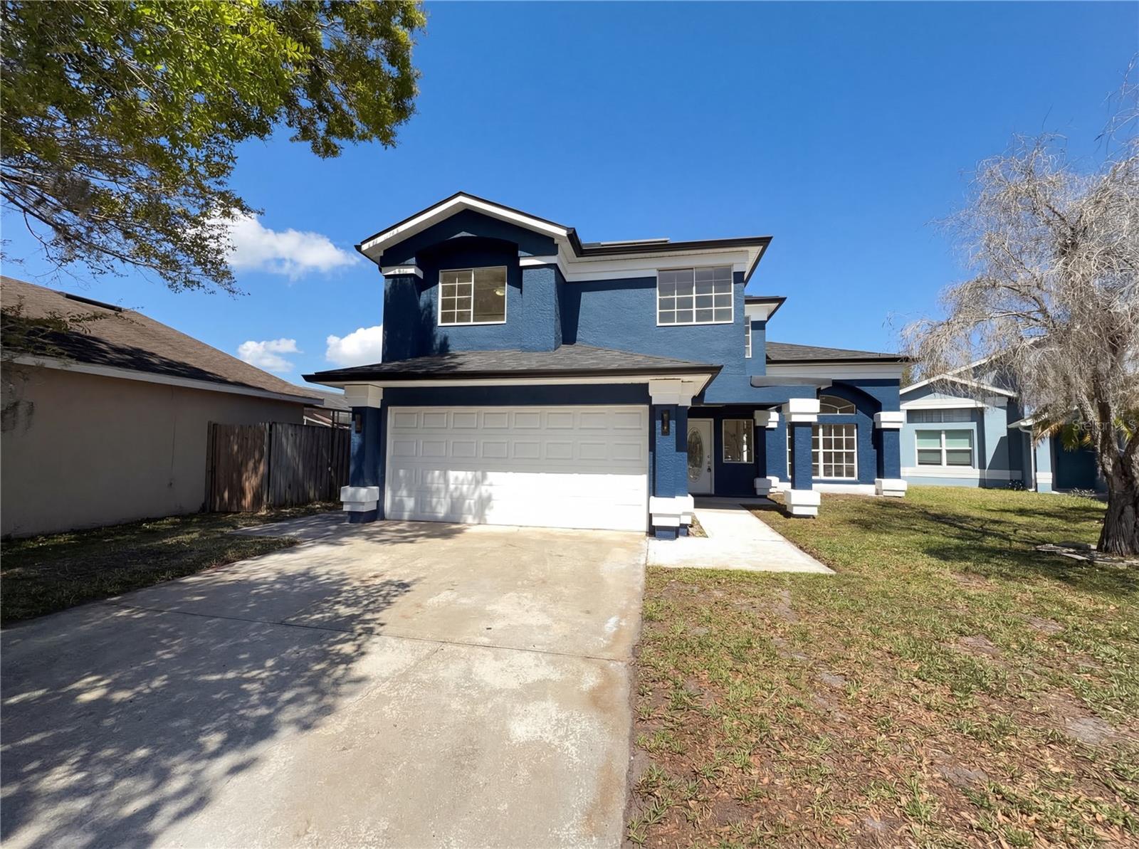 Single Family Residence in ORLANDO, FL - Daniel Dourado