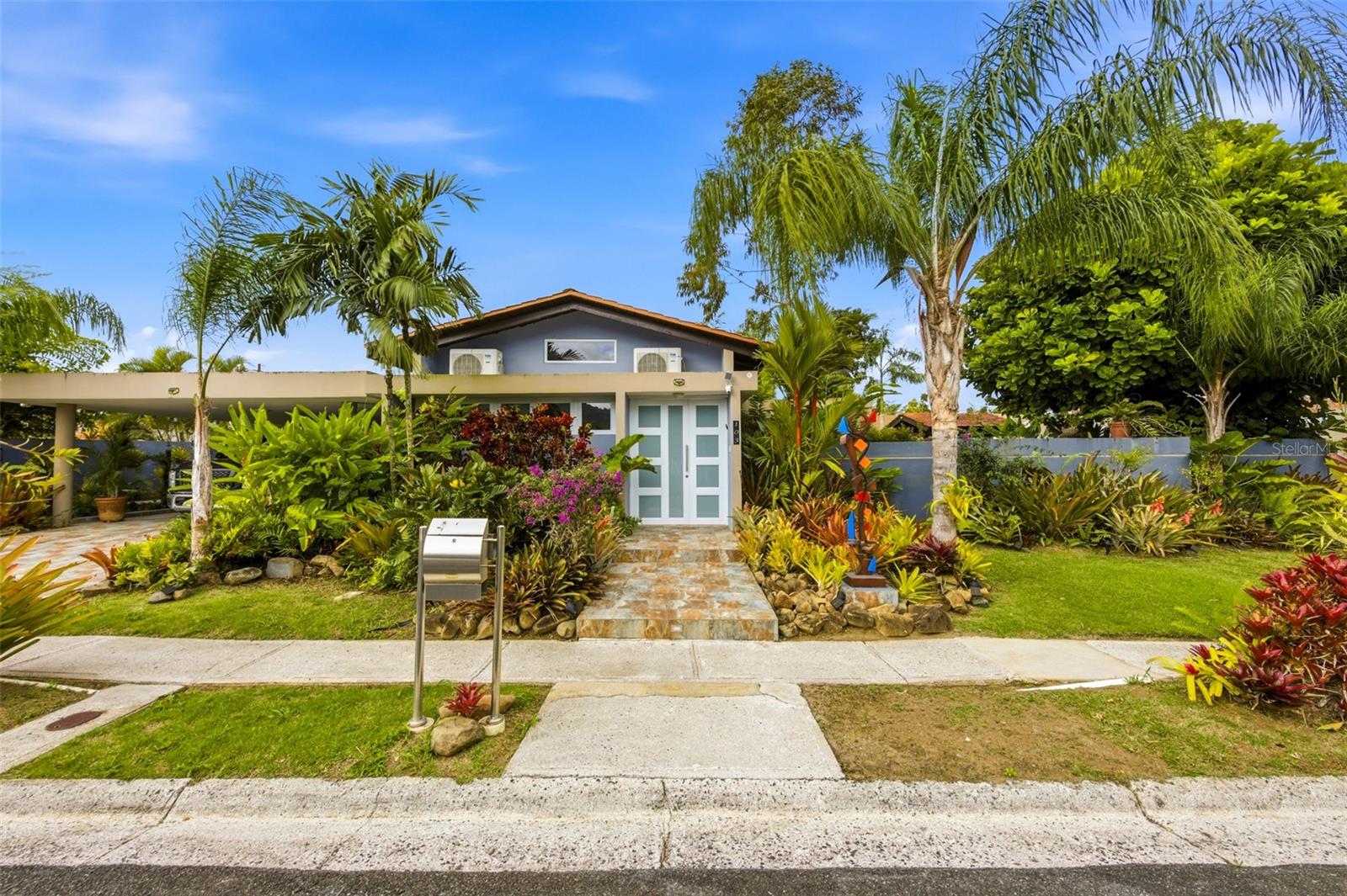 Single Family Residence em GURABO, PR - Daniel Dourado