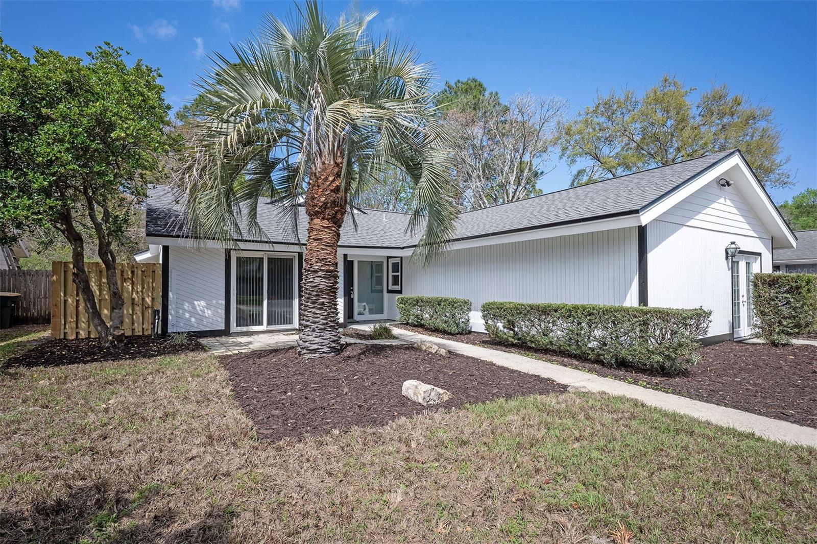 Single Family Residence em JACKSONVILLE, FL - Daniel Dourado