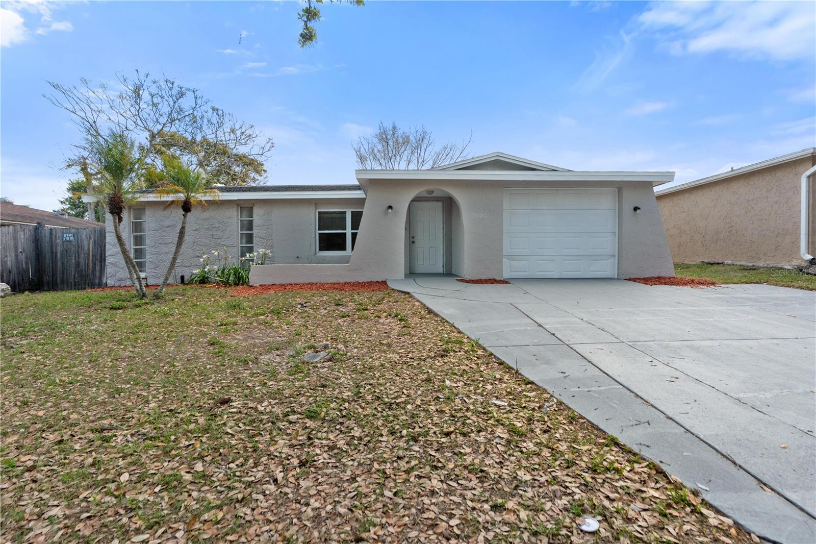 Single Family Residence in PORT RICHEY, FL - Daniel Dourado