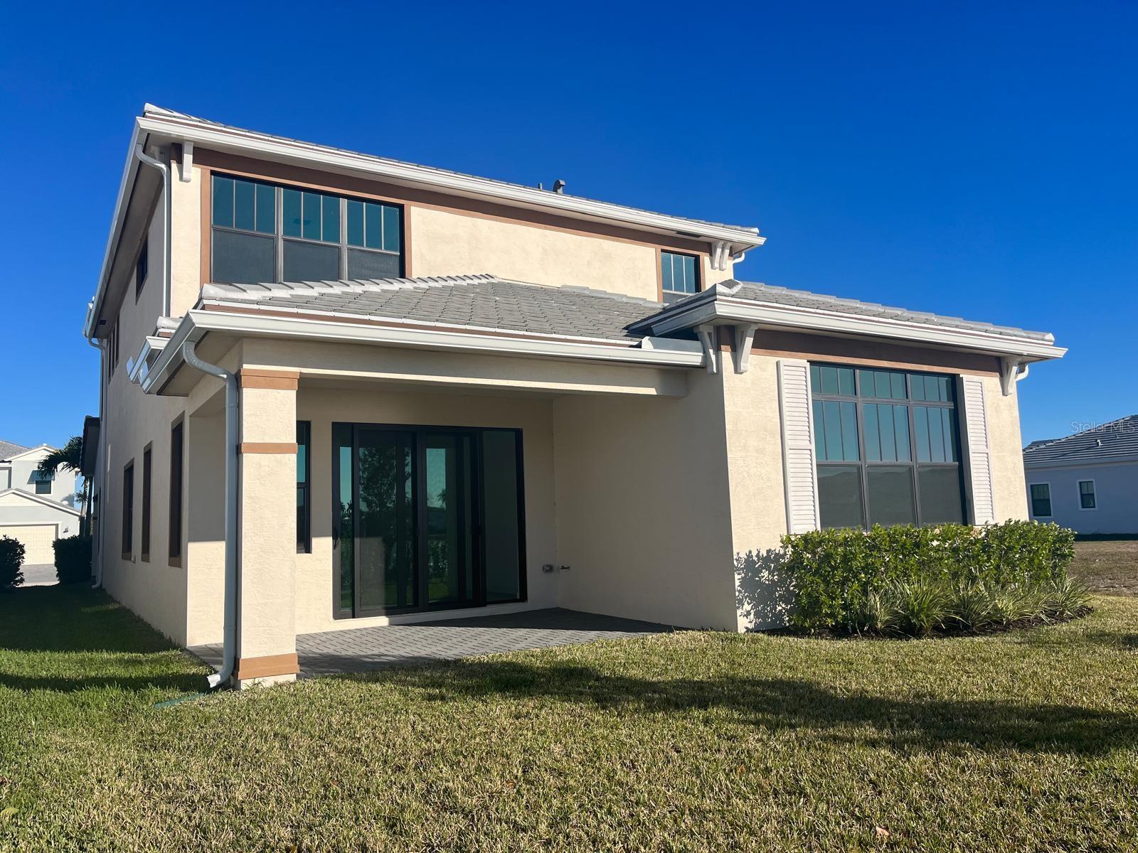 Single Family Residence in PORT ST LUCIE, FL - Daniel Dourado