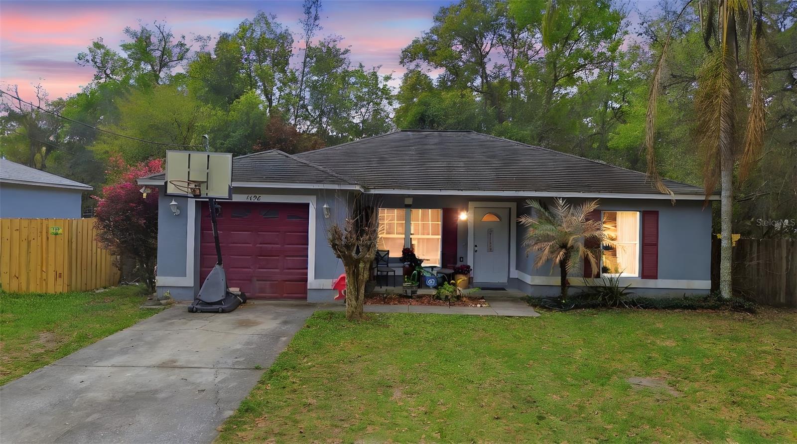 Single Family Residence em ORANGE CITY, FL - Daniel Dourado