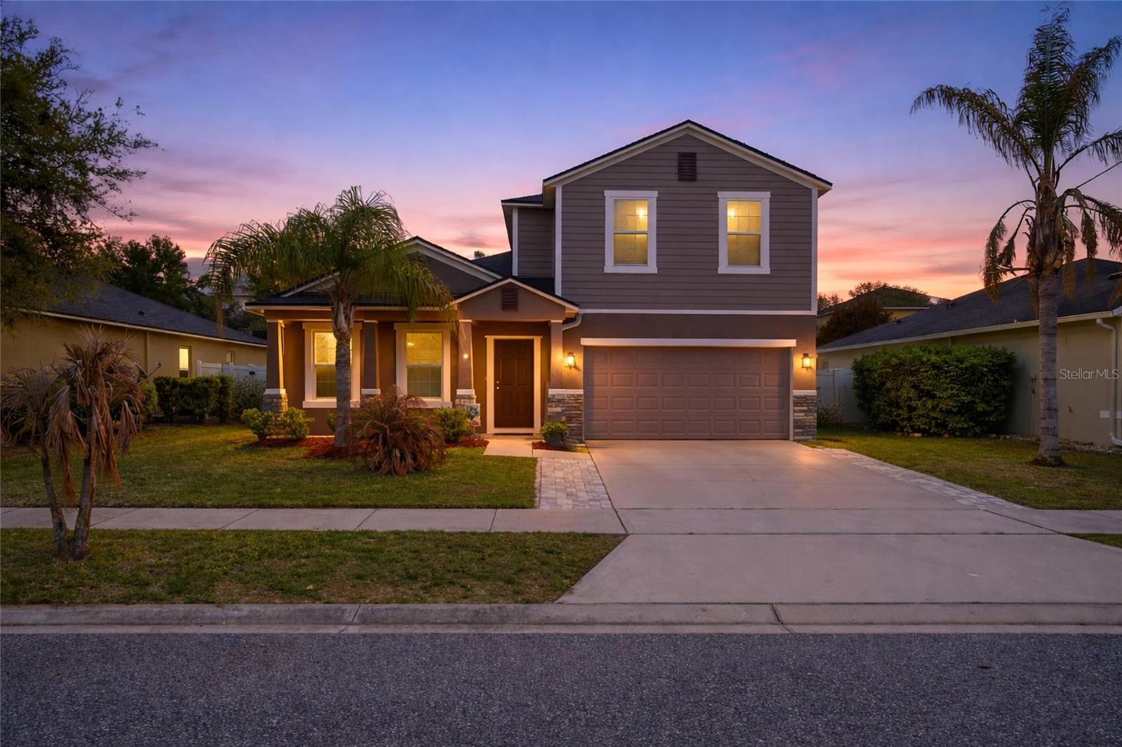 Single Family Residence em GROVELAND, FL - Daniel Dourado