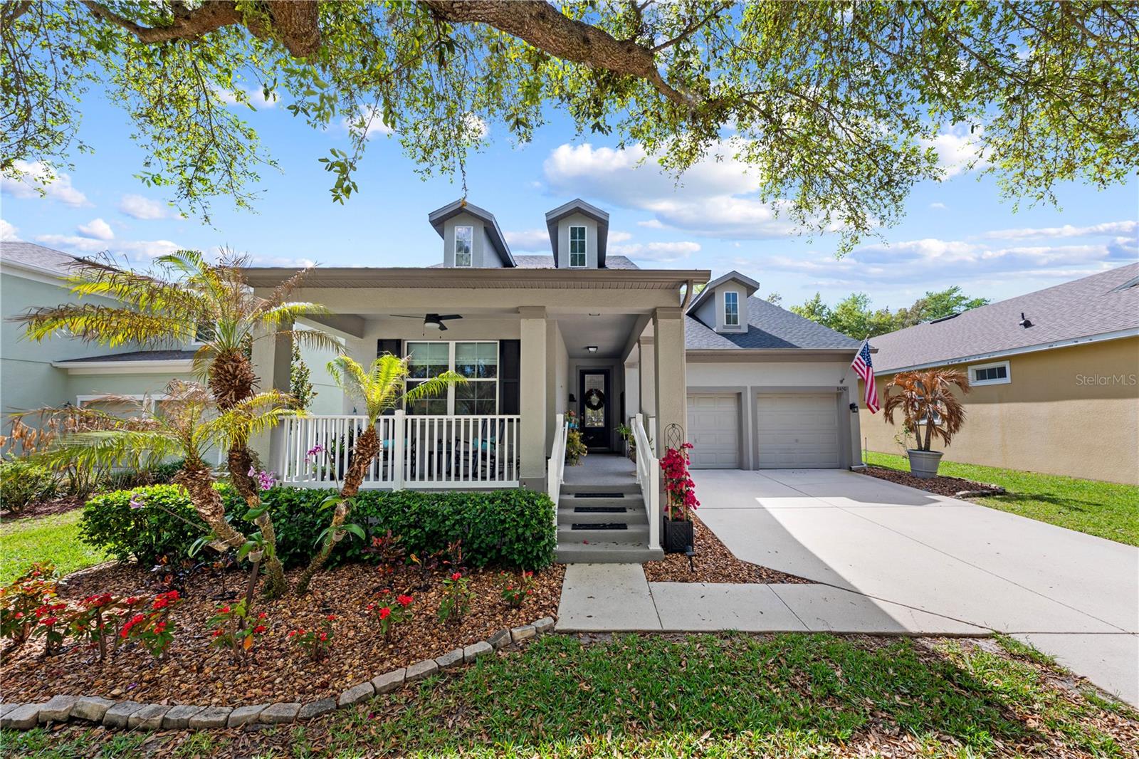 Single Family Residence in ORLANDO, FL - Daniel Dourado