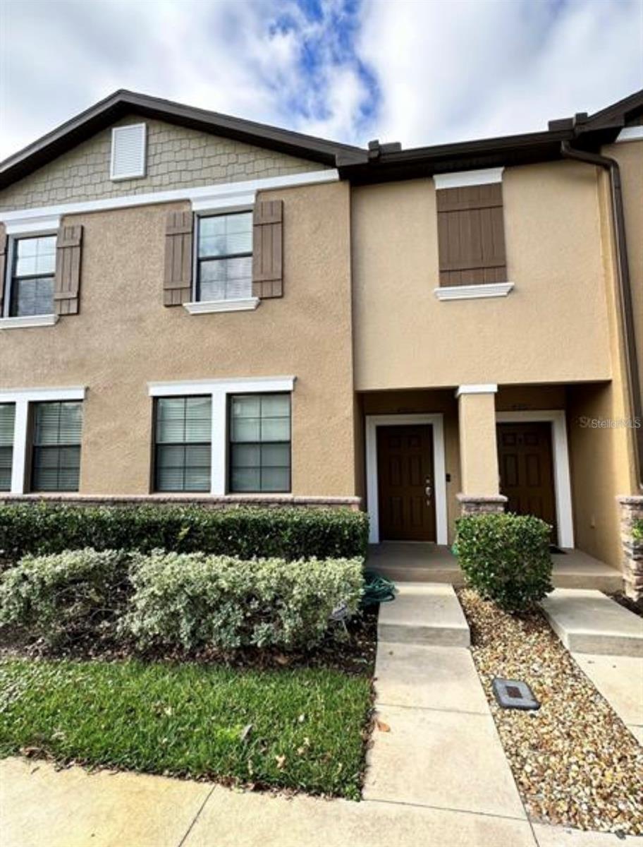 Townhouse em WESLEY CHAPEL, FL - Daniel Dourado