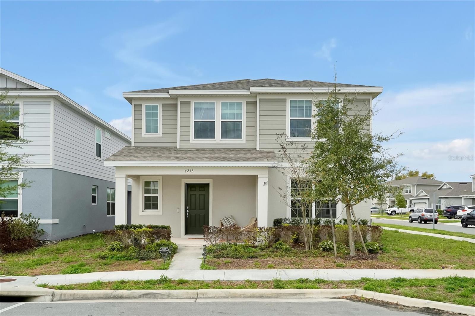 Single Family Residence in APOPKA, FL - Daniel Dourado