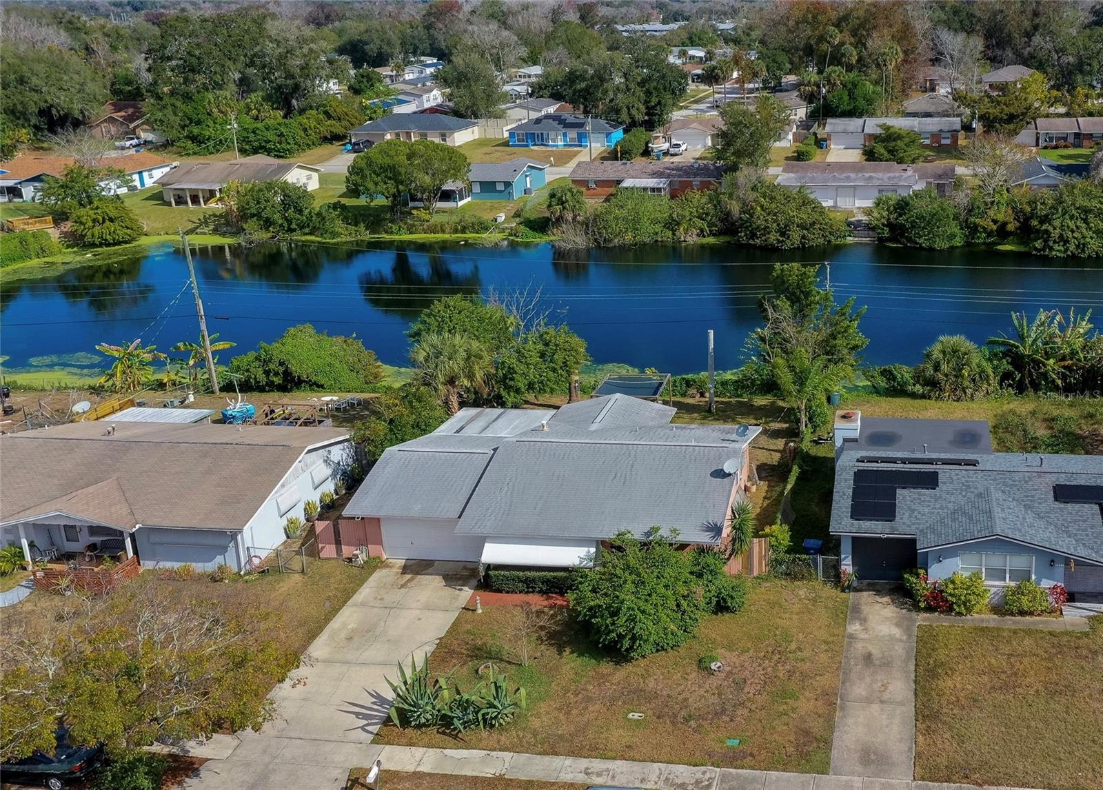 Single Family Residence in DAYTONA BEACH, FL - Daniel Dourado