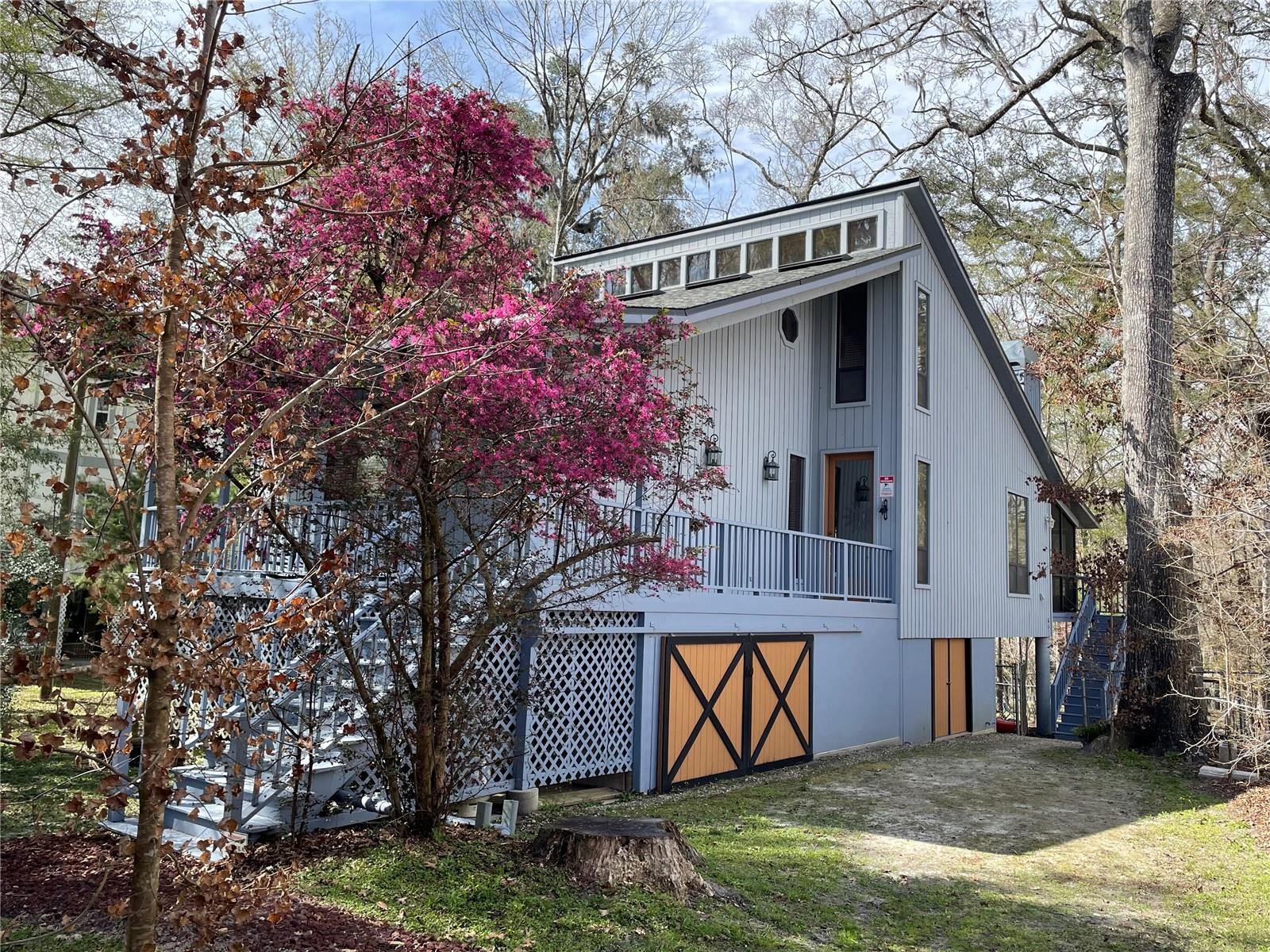 Single Family Residence in FORT WHITE, FL - Daniel Dourado