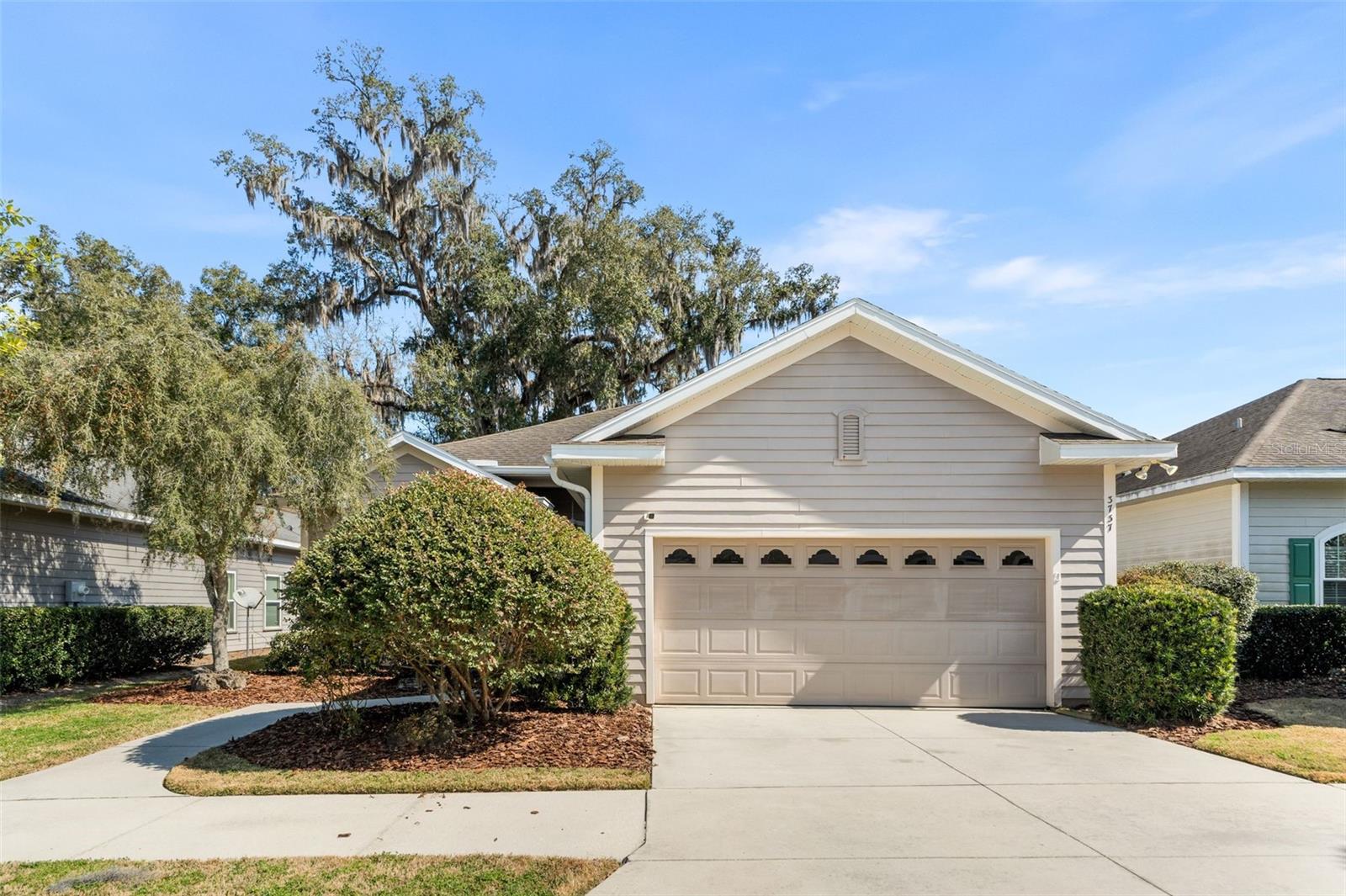 Single Family Residence em GAINESVILLE, FL - Daniel Dourado