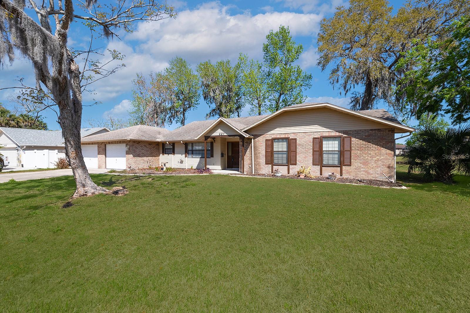 Single Family Residence in PORT ORANGE, FL - Daniel Dourado