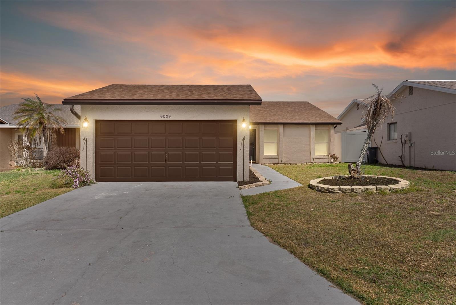 Single Family Residence em WINTER HAVEN, FL - Daniel Dourado