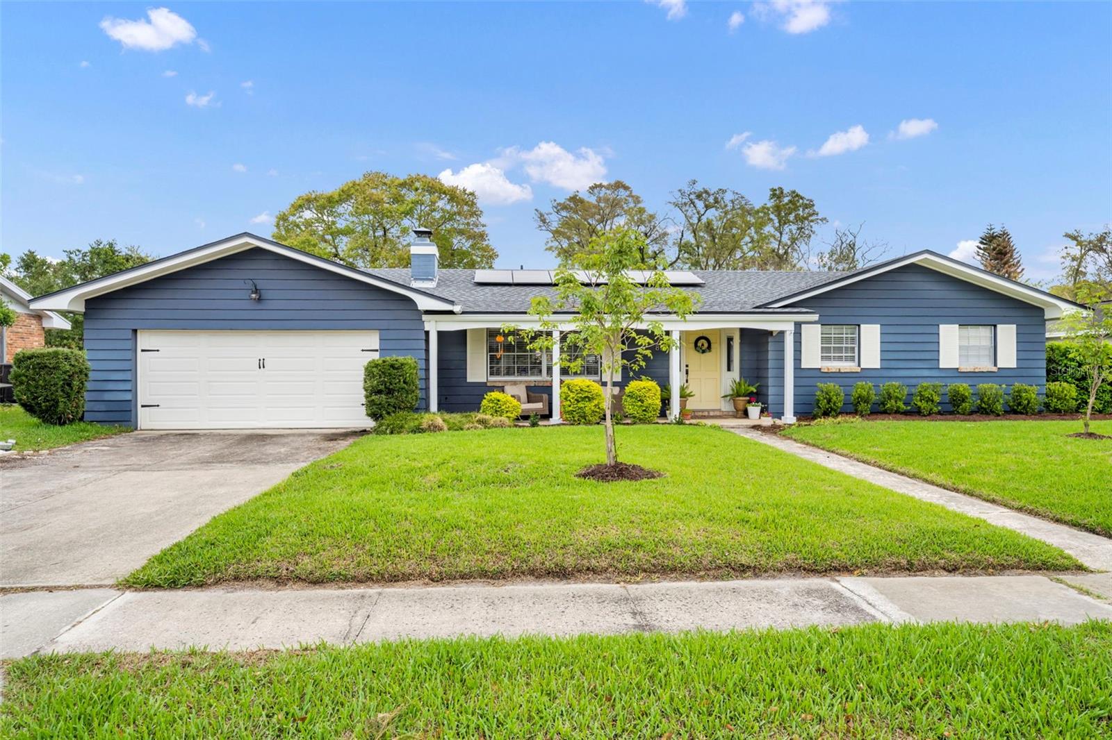 Single Family Residence em ALTAMONTE SPRINGS, FL - Daniel Dourado
