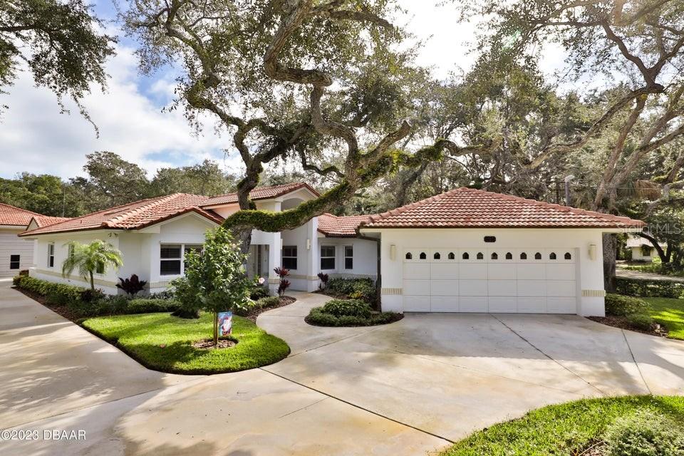 Single Family Residence in PONCE INLET, FL - Daniel Dourado