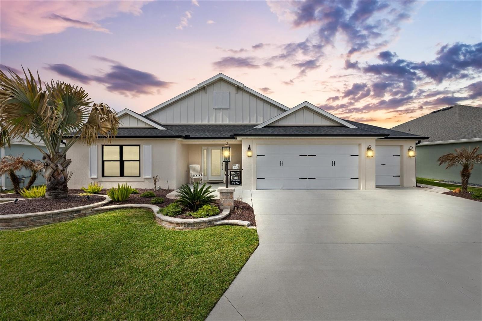 Single Family Residence in THE VILLAGES, FL - Daniel Dourado