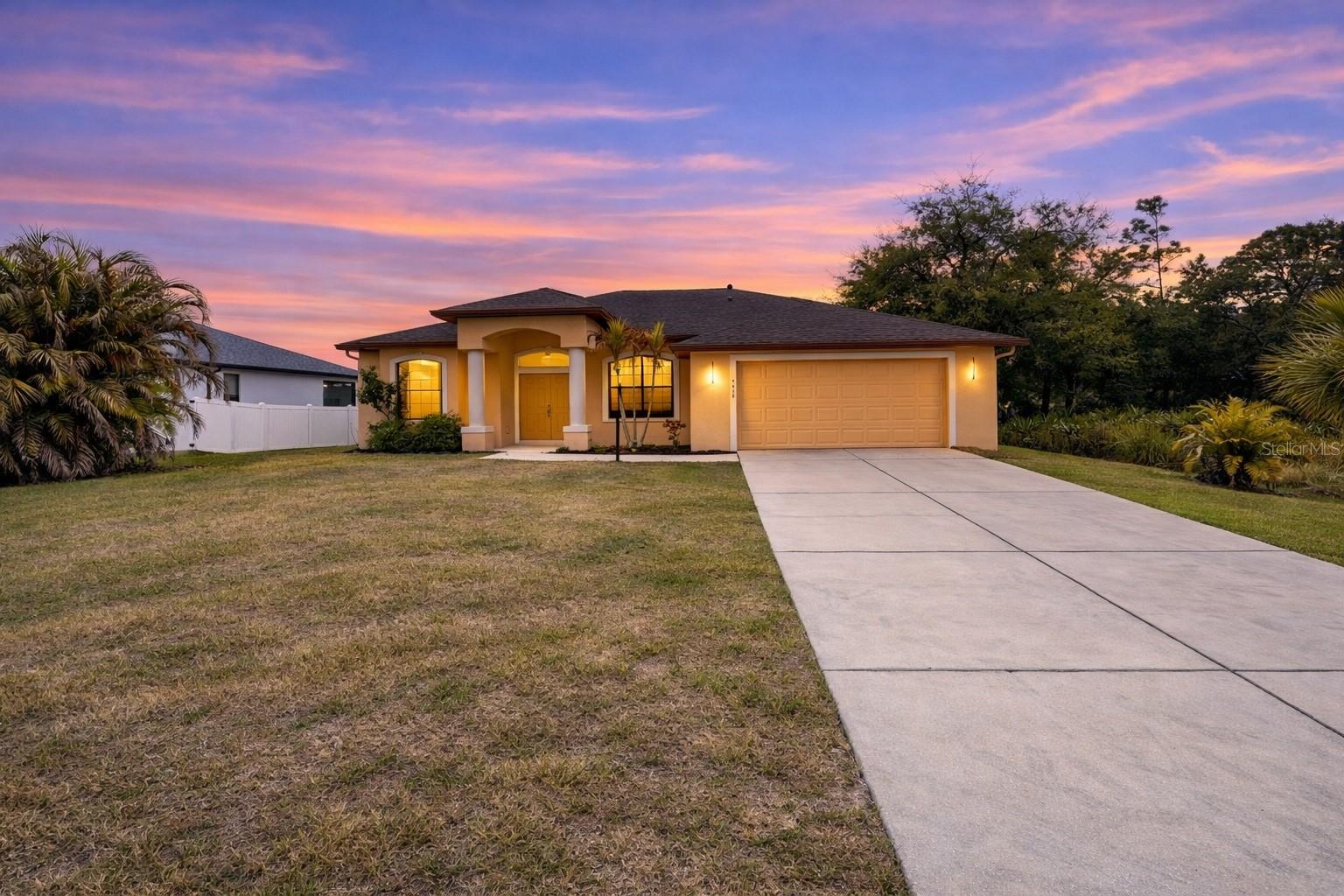 Single Family Residence em NORTH PORT, FL - Daniel Dourado