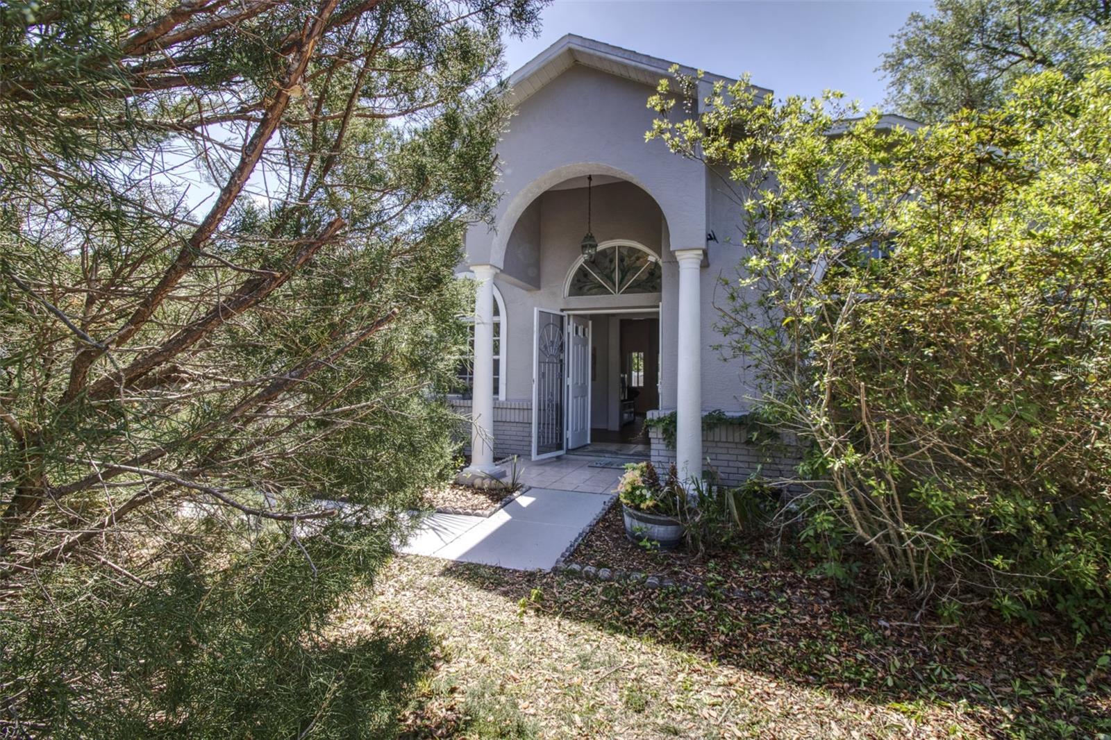 Single Family Residence in PALM COAST, FL - Daniel Dourado