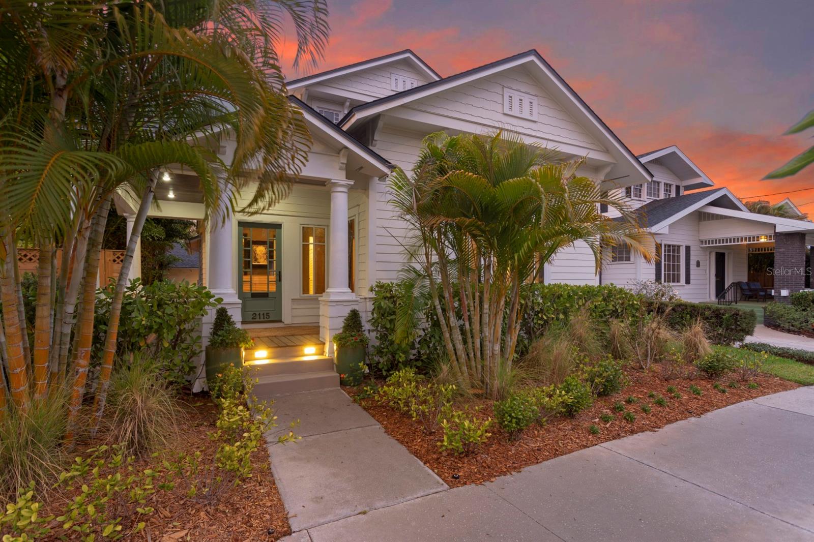 Single Family Residence in TAMPA, FL - Daniel Dourado