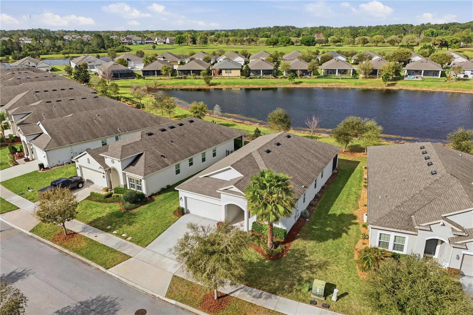Single Family Residence in HARMONY, FL - Daniel Dourado