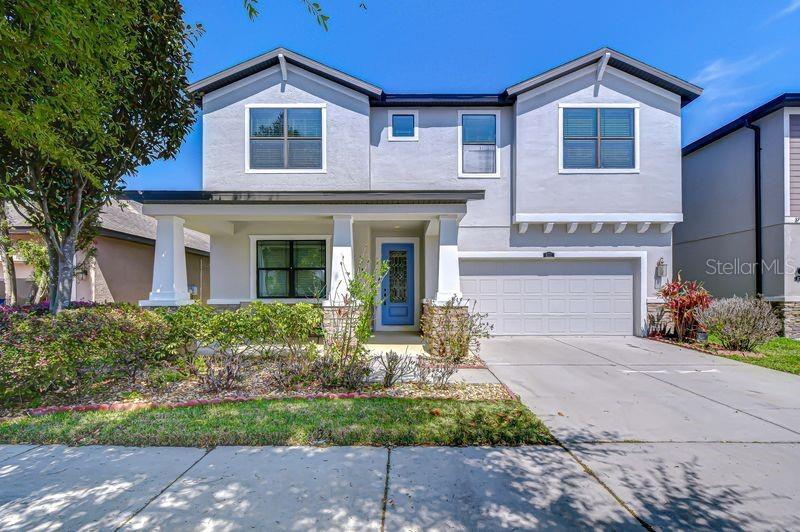 Single Family Residence in BRANDON, FL - Daniel Dourado