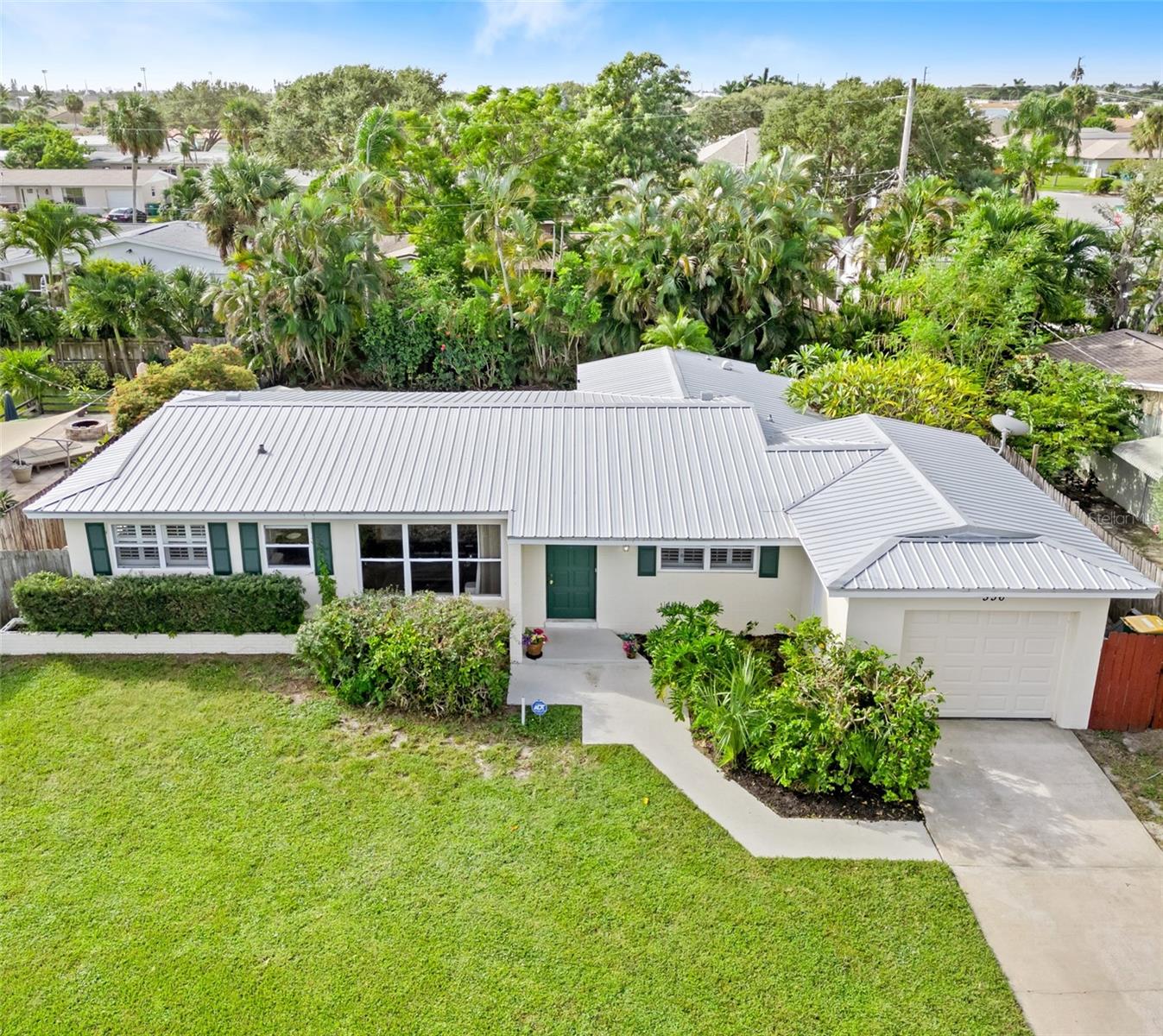 Single Family Residence em SATELLITE BEACH, FL - Daniel Dourado