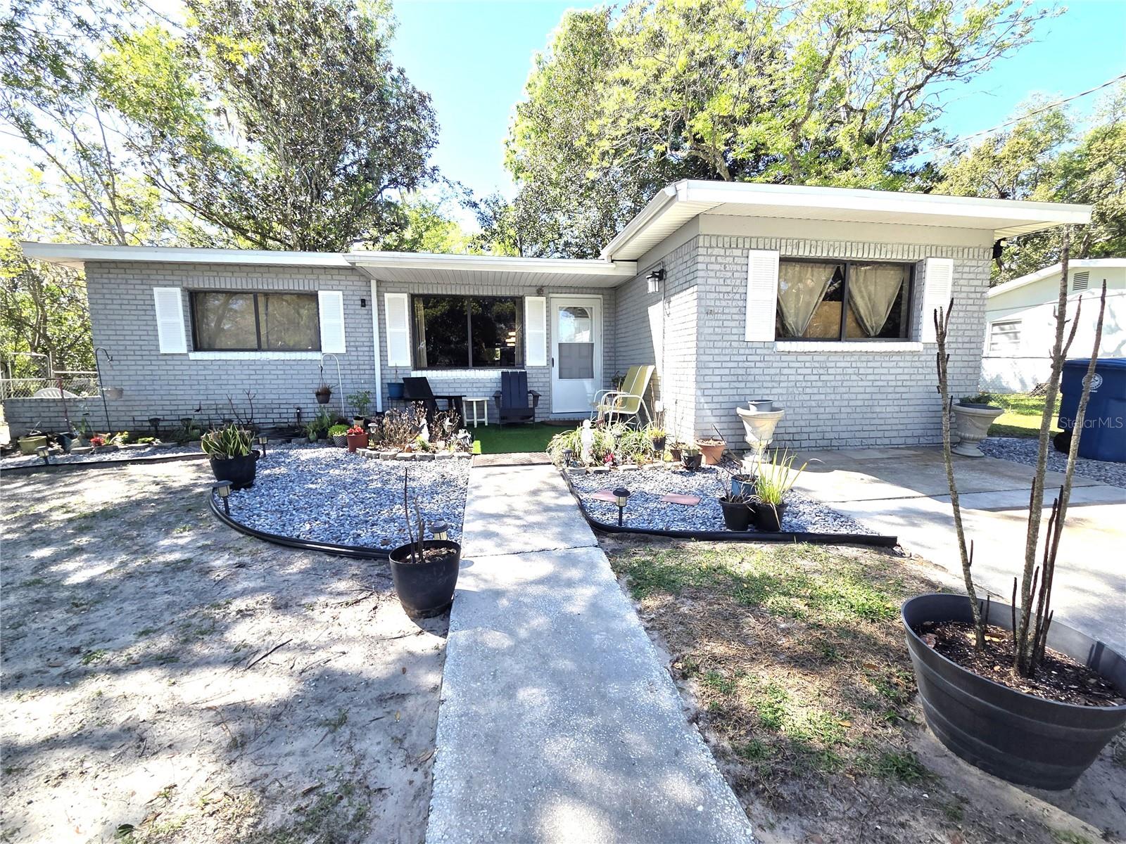 Single Family Residence in BROOKSVILLE, FL - Daniel Dourado