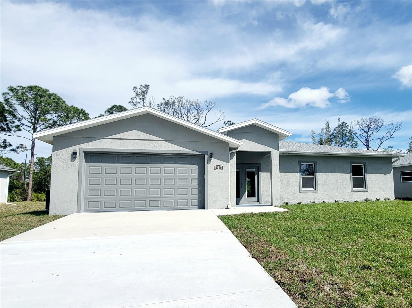 Single Family Residence em NORTH PORT, FL - Daniel Dourado