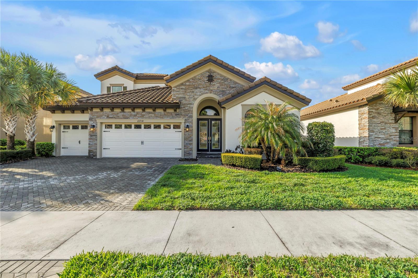 Single Family Residence em LAND O LAKES, FL - Daniel Dourado