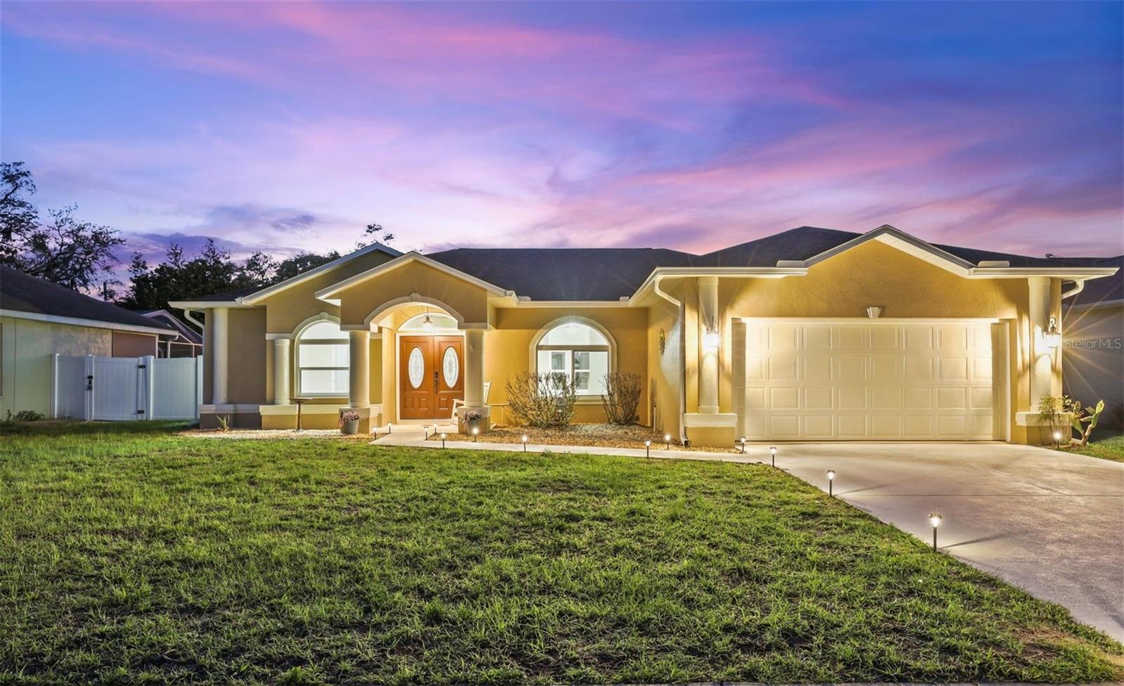 Single Family Residence in BROOKSVILLE, FL - Daniel Dourado