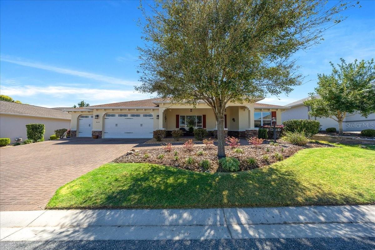 Single Family Residence in OCALA, FL - Daniel Dourado