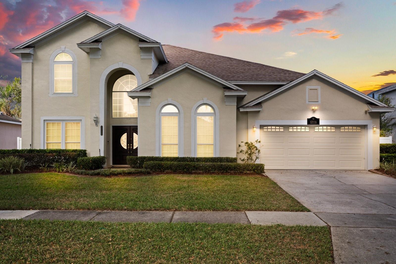 Single Family Residence in ORLANDO, FL - Daniel Dourado
