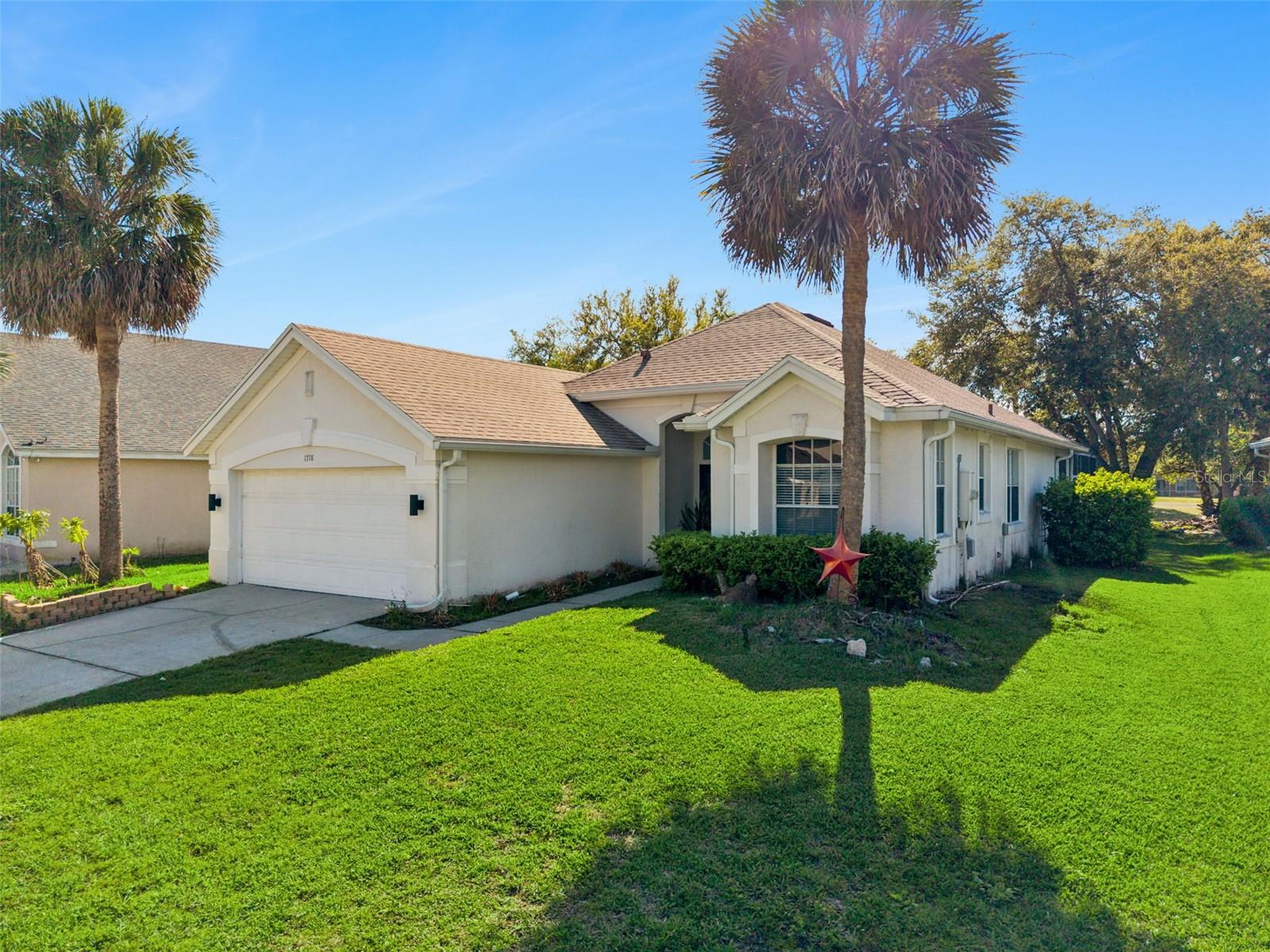 Single Family Residence em KISSIMMEE, FL - Daniel Dourado