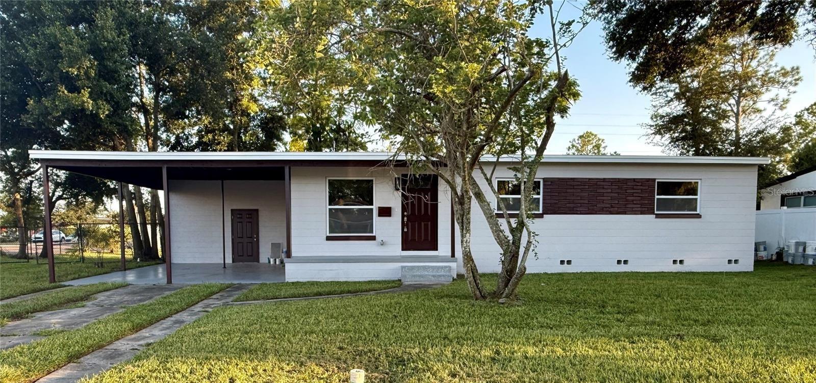 Single Family Residence em ORLANDO, FL - Daniel Dourado
