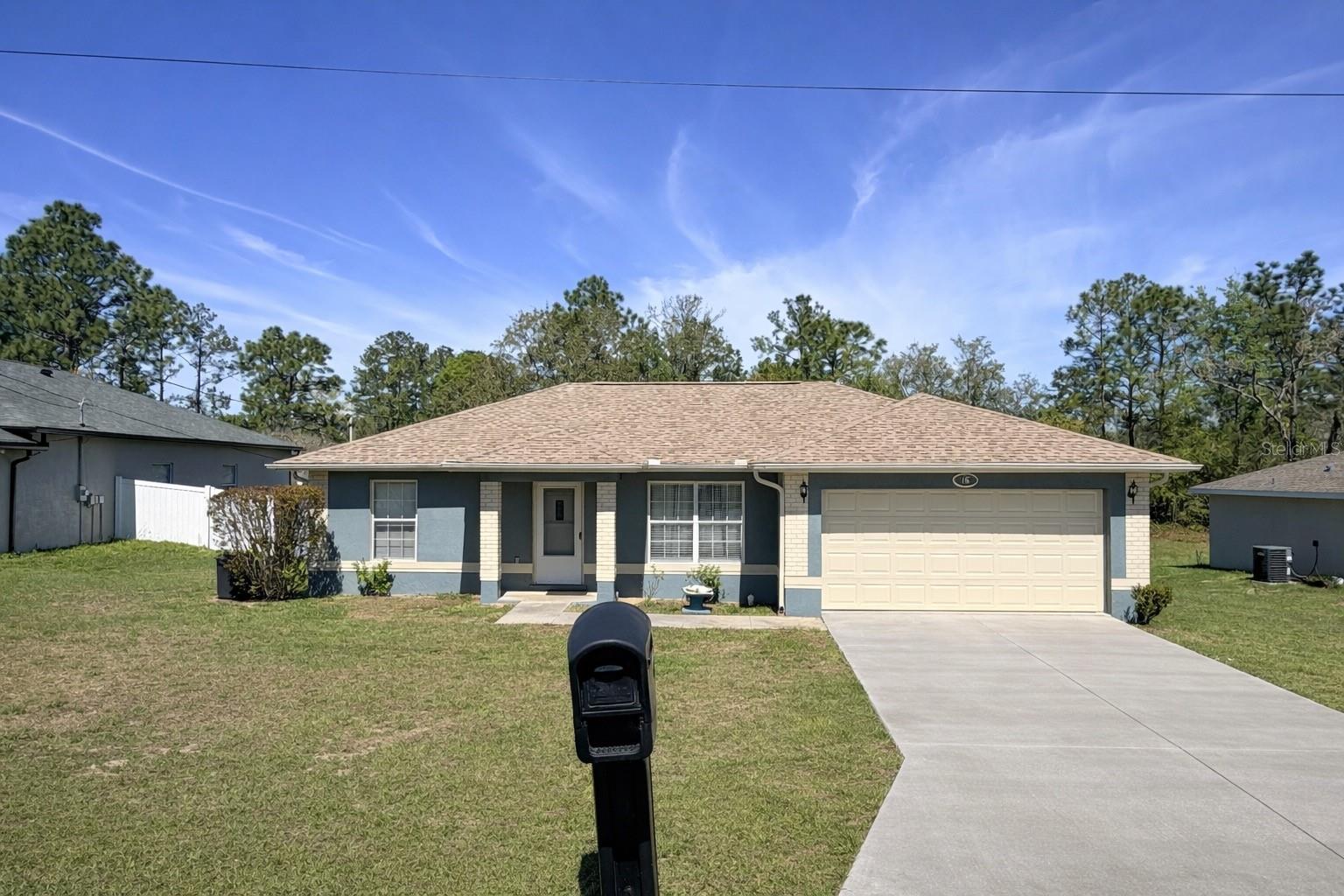 Single Family Residence in OCALA, FL - Daniel Dourado
