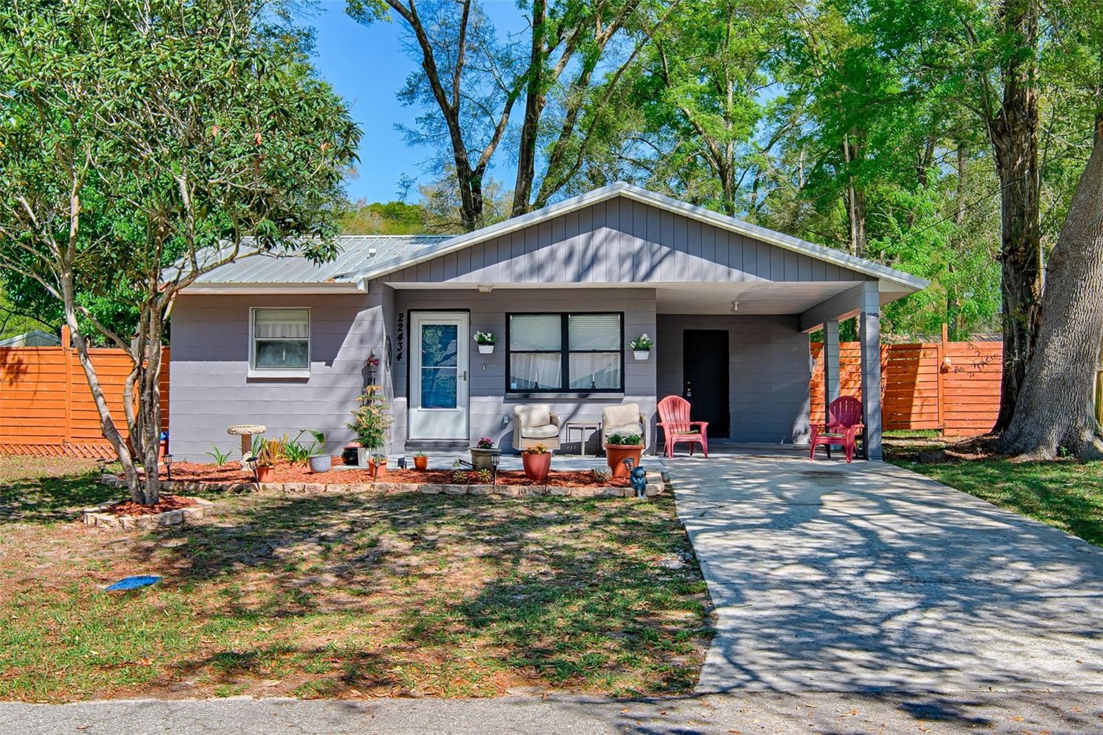 Single Family Residence in HIGH SPRINGS, FL - Daniel Dourado