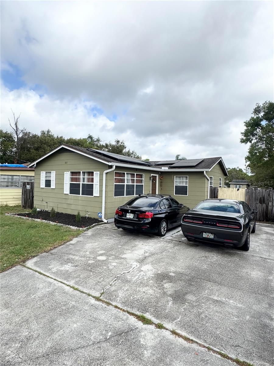 Single Family Residence in ORLANDO, FL - Daniel Dourado