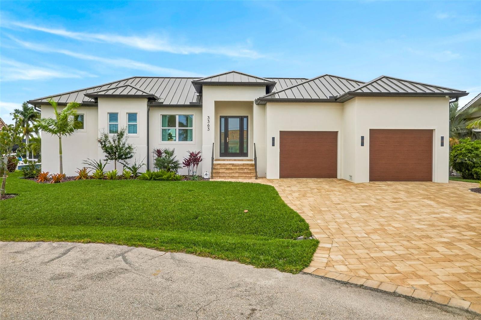 Single Family Residence em PUNTA GORDA, FL - Daniel Dourado