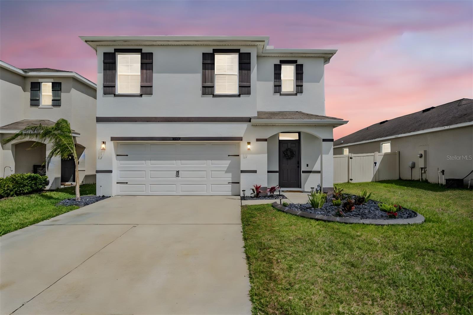 Single Family Residence em WESLEY CHAPEL, FL - Daniel Dourado