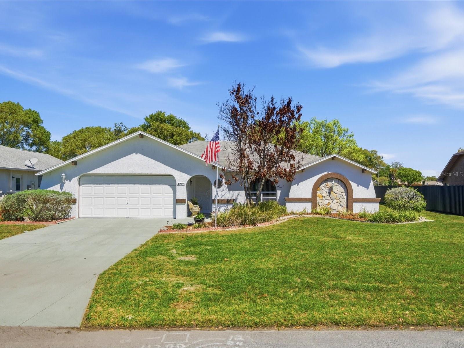 Single Family Residence em SPRING HILL, FL - Daniel Dourado