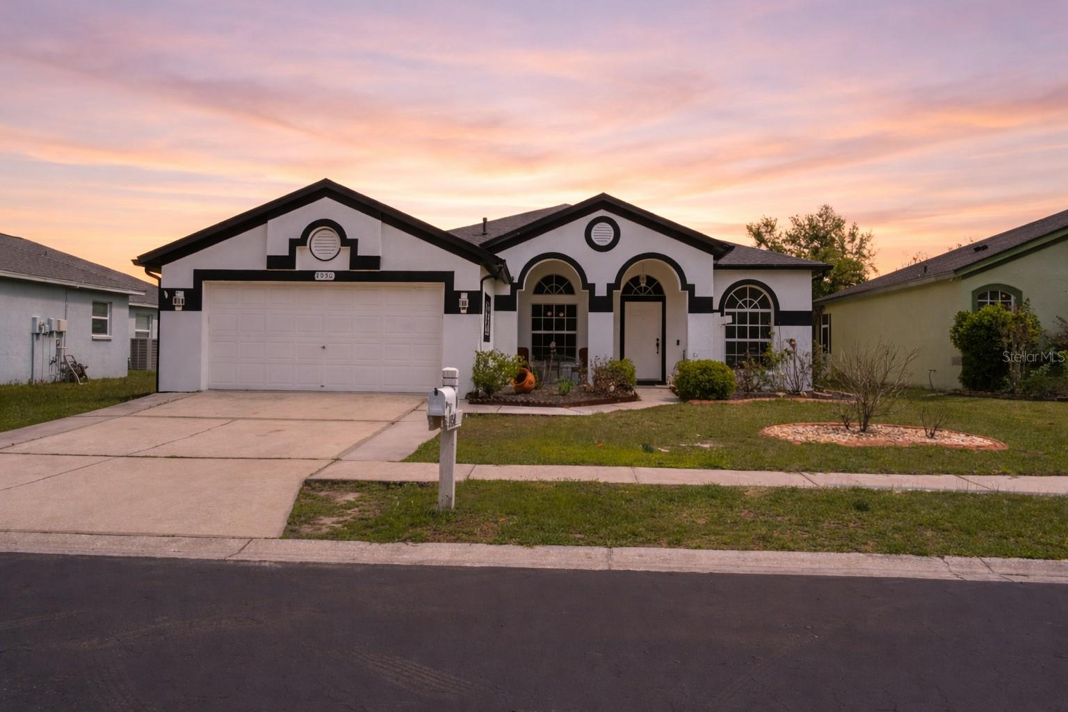 Single Family Residence em WESLEY CHAPEL, FL - Daniel Dourado